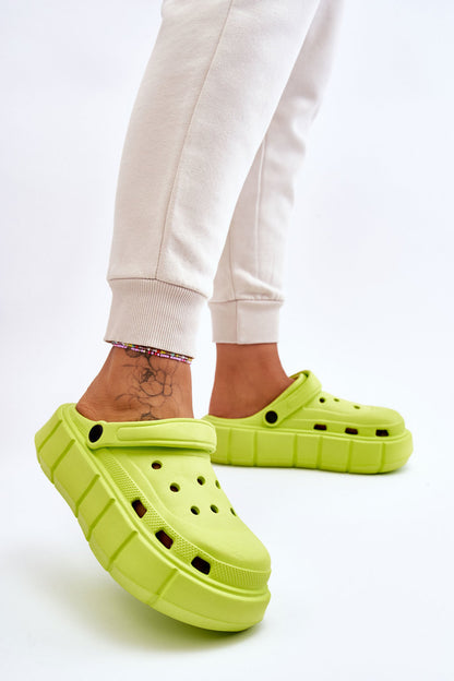 Women's Foam Platform Crocs Lime Beckett-0